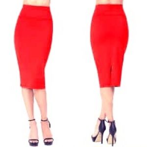 Bebe Knit Midi Skirt in Red/Orange Large